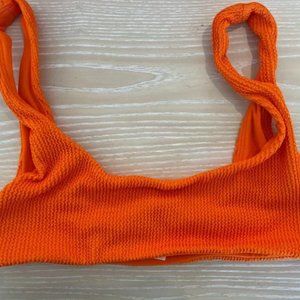 DAILY DRILLS WAVY BIKINI TOP